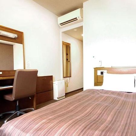 Hotel Route-Inn Yatsushiro Bagian luar foto