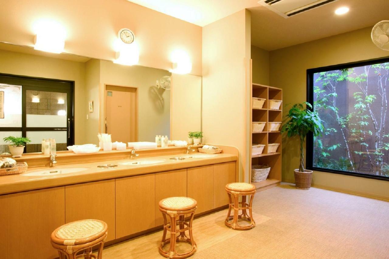 Hotel Route-Inn Yatsushiro Bagian luar foto
